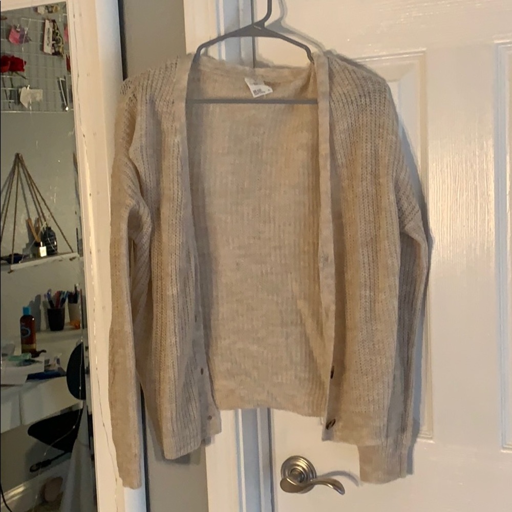 Tillys cardigan